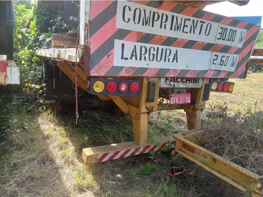 LOTE 8: VEÍCULO SEMIREBOQUE DE CARGA SECA "FACCHINI", ANO 2008, EM ESTADO DE SUCATA Processo: 1127919-19.2018.8.26.0100 Acess