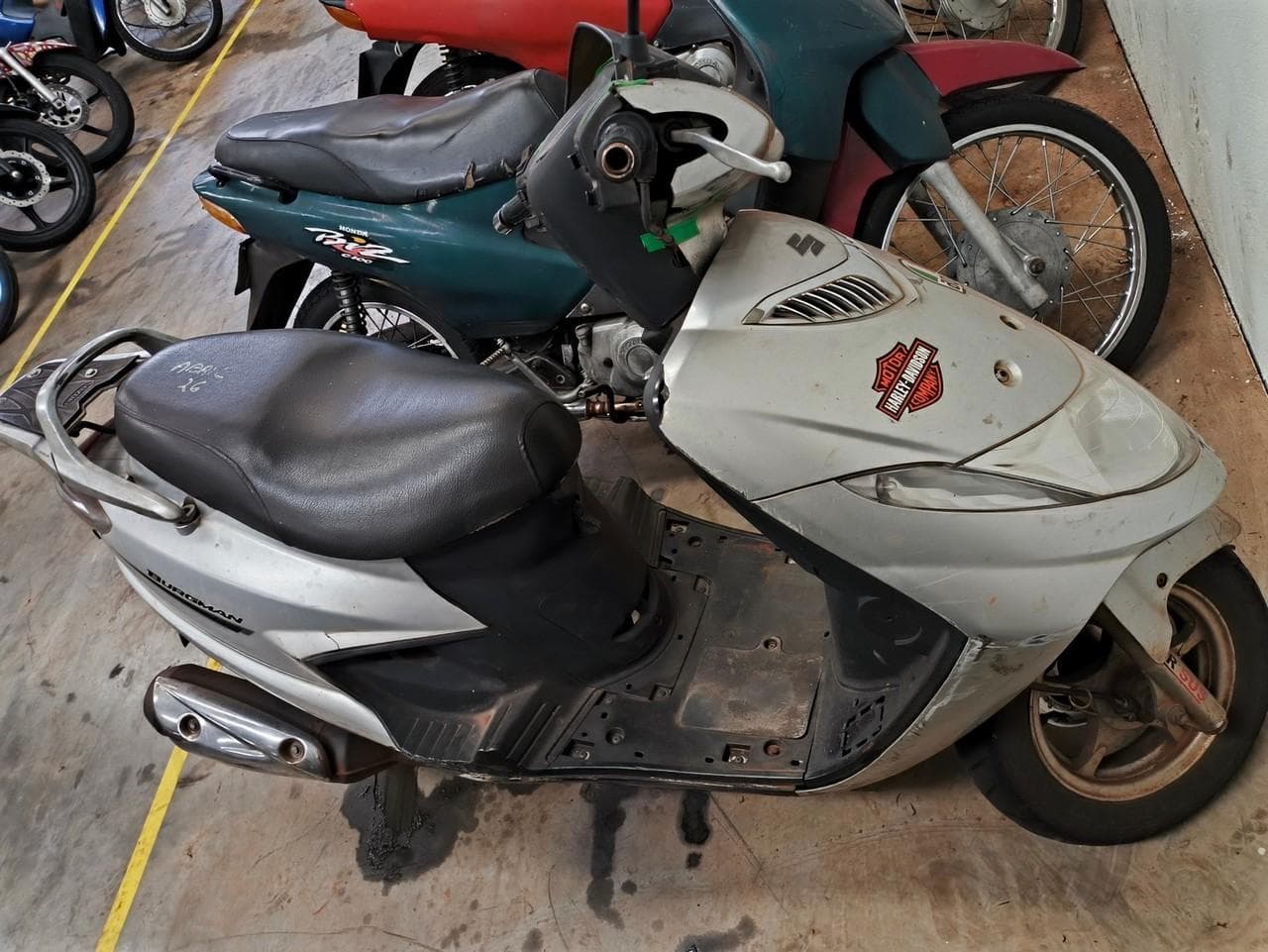 SUZUKI /AN125, 2007/2008, PRATA — foto do lote