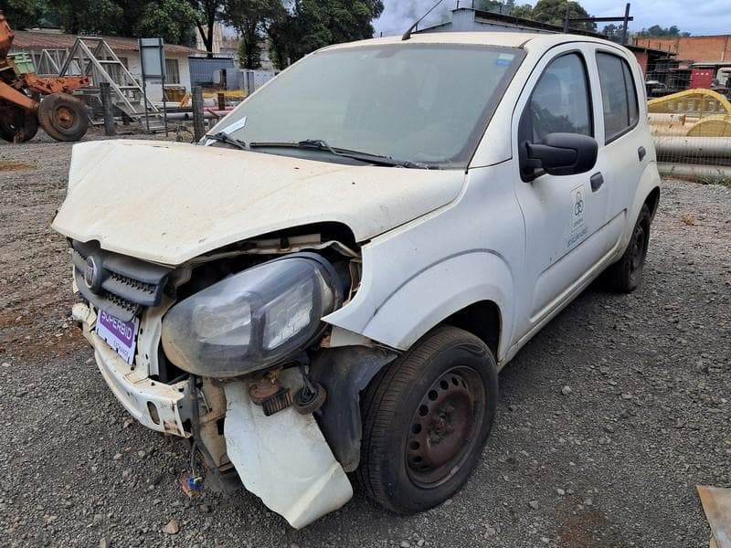 SUCATA DE FIAT UNO ATTRACTIVE 1.0 (BATIDO E BAIXADO), 2020/2021, Placa FINAL 5 (MG),  (Ref.: WBW) — foto do lote