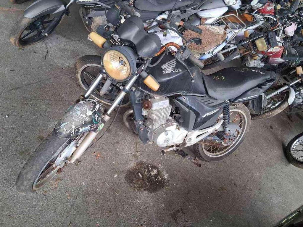 HONDA CG 150 Sucata Motor Inservível — foto do lote