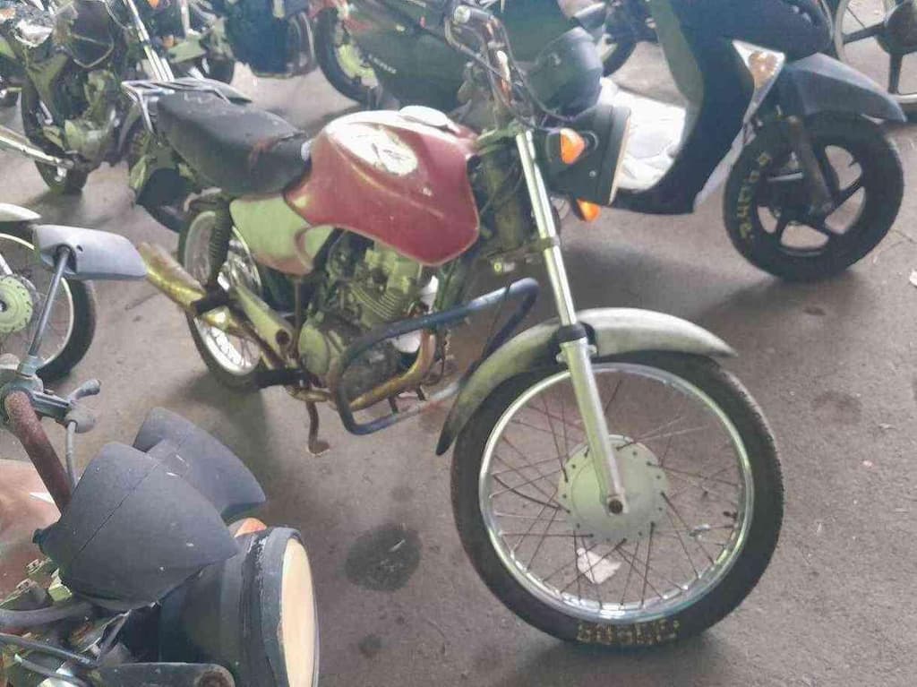 HONDA CG 125 Sucata Motor Inservível — foto do lote