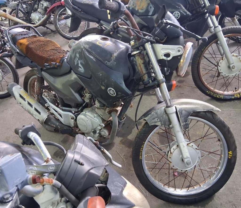 YAMAHA FAZER  Sucata Motor Inservível — foto do lote