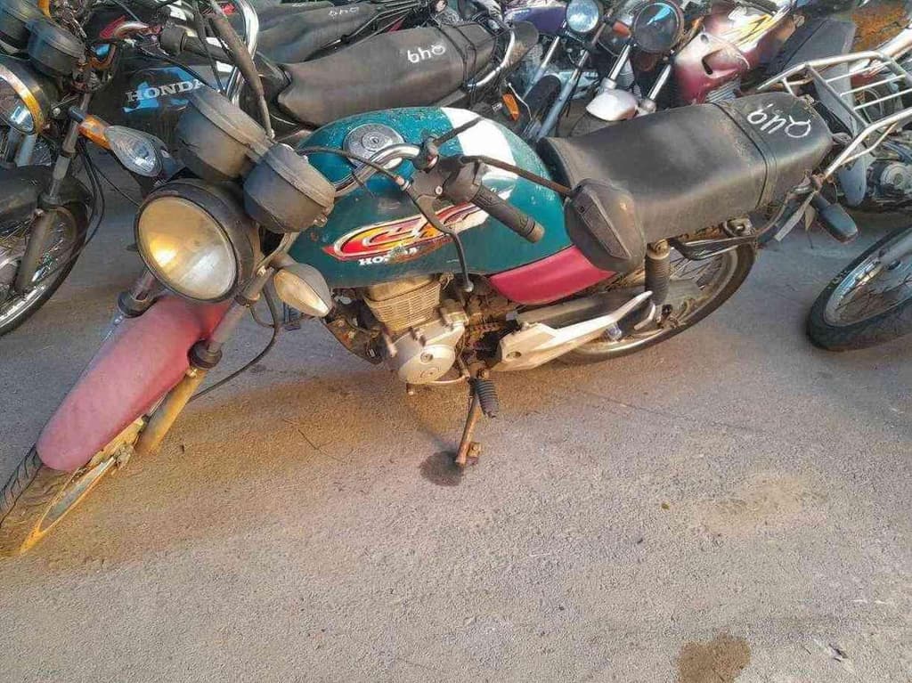 HONDA CG 125 Sucata Motor Inservível — foto do lote