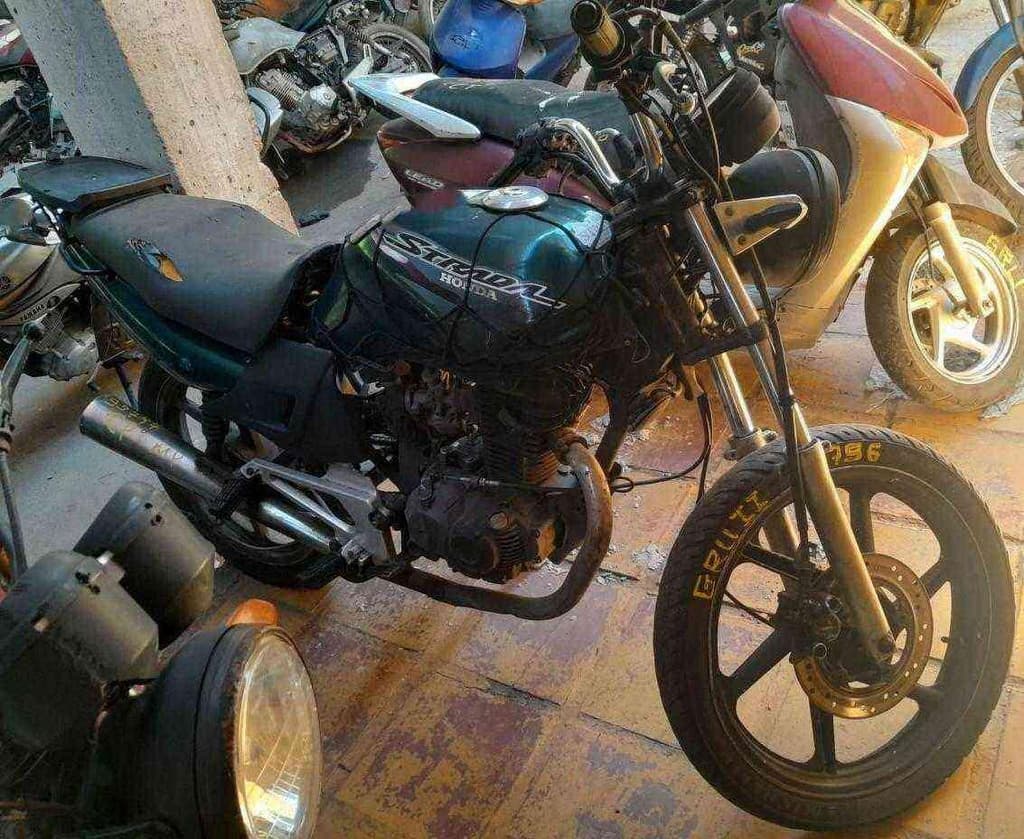 HONDA CBX 200 STRADA Sucata Motor Inservível — foto do lote
