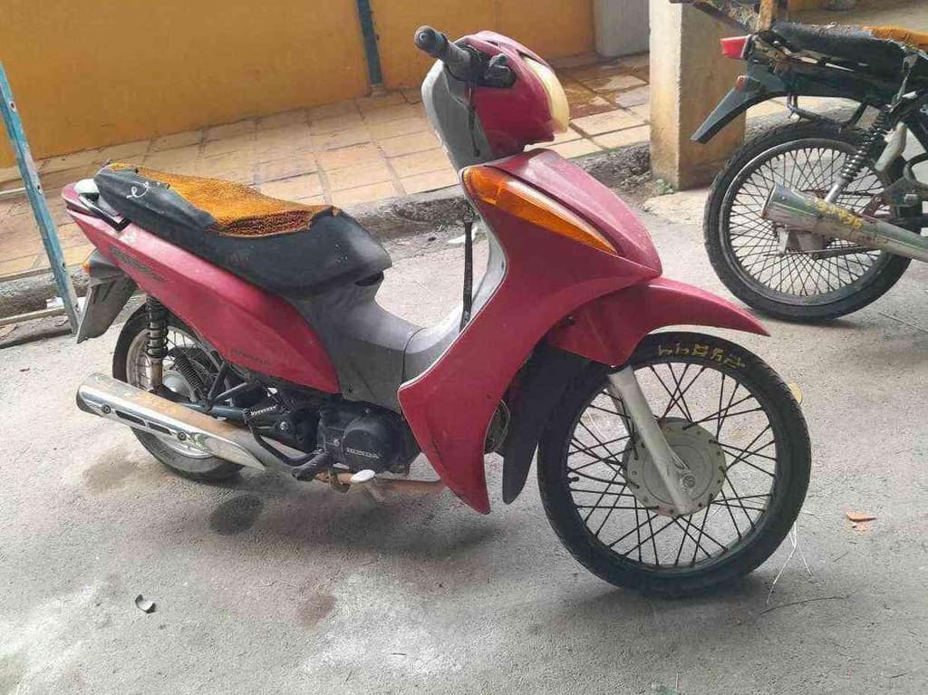 HONDA BIZ Sucata Motor Inservível — foto do lote