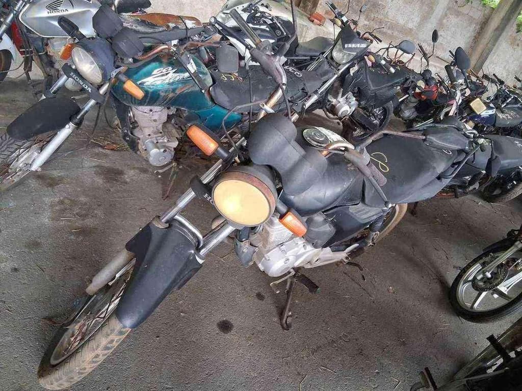 HONDA CG 150 Sucata Motor Inservível — foto do lote