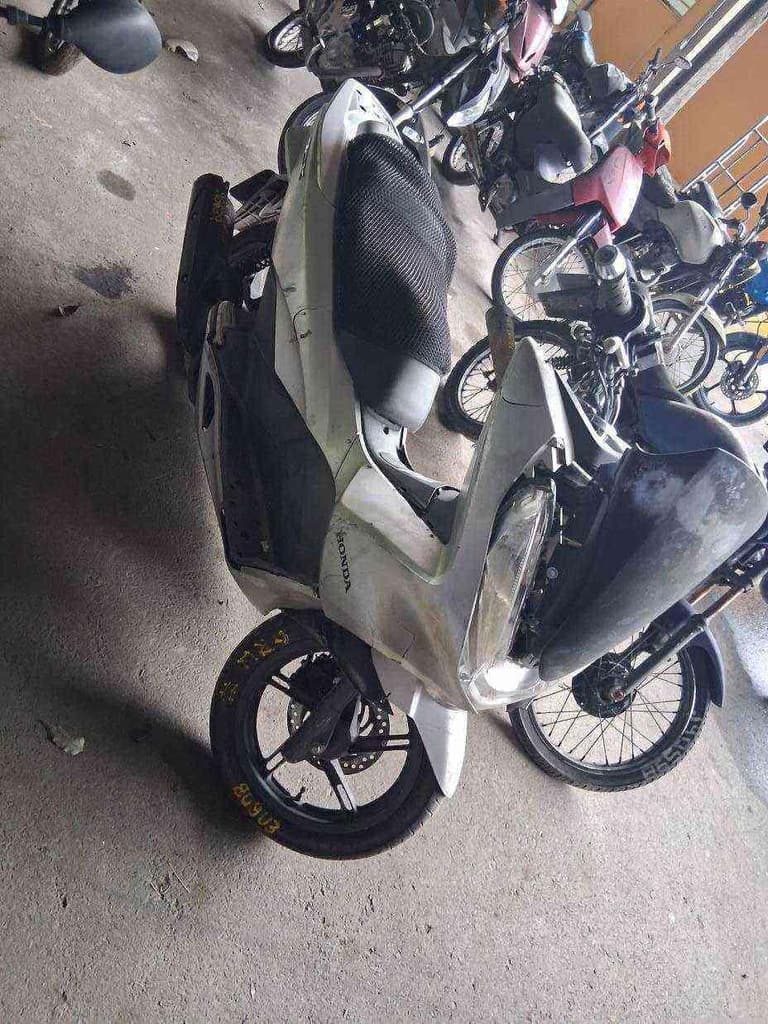 HONDA PCX 150  Sucata Motor Inservível — foto do lote