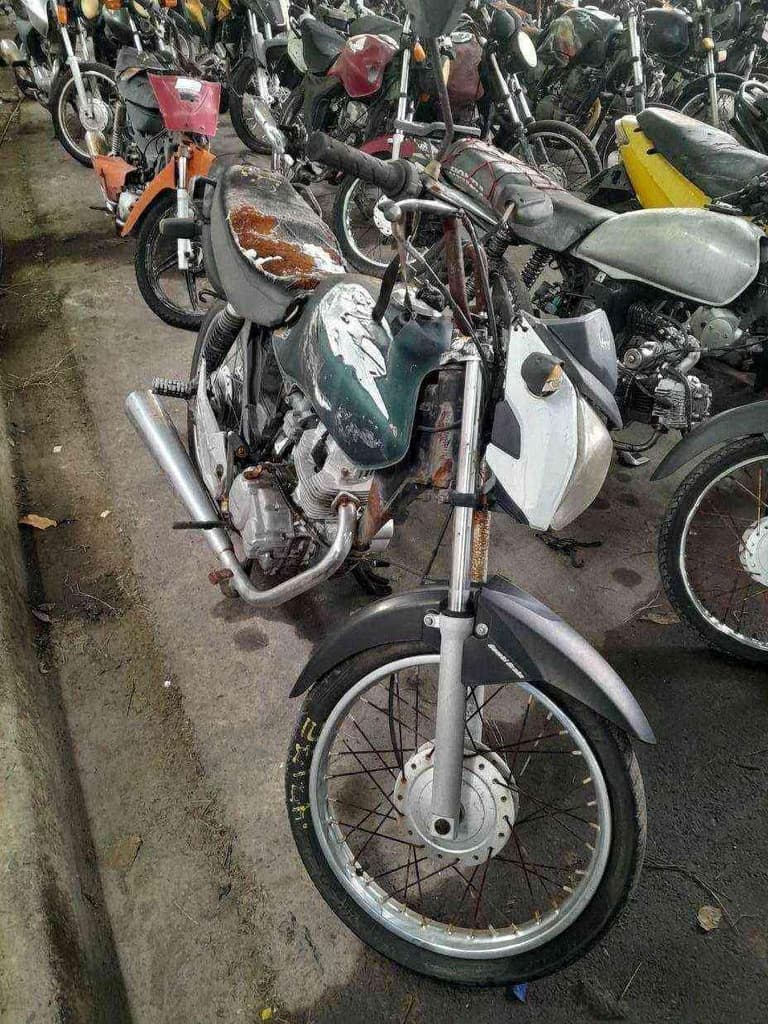 HONDA TITAN Sucata Motor Inservível — foto do lote