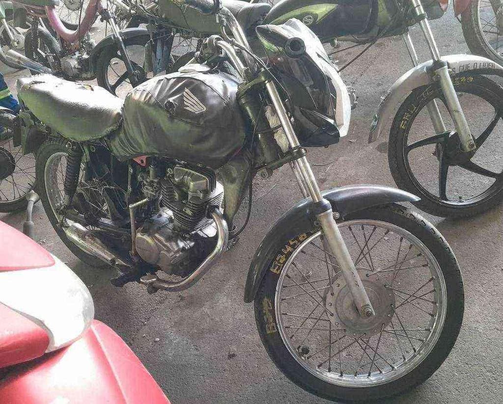 HONDA CG 125 Sucata Motor Inservível — foto do lote