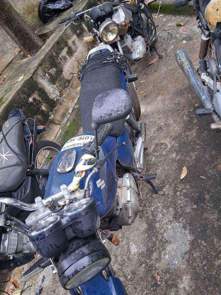 SUZUKI EN 125 YES Sucata Motor Inservível — foto do lote
