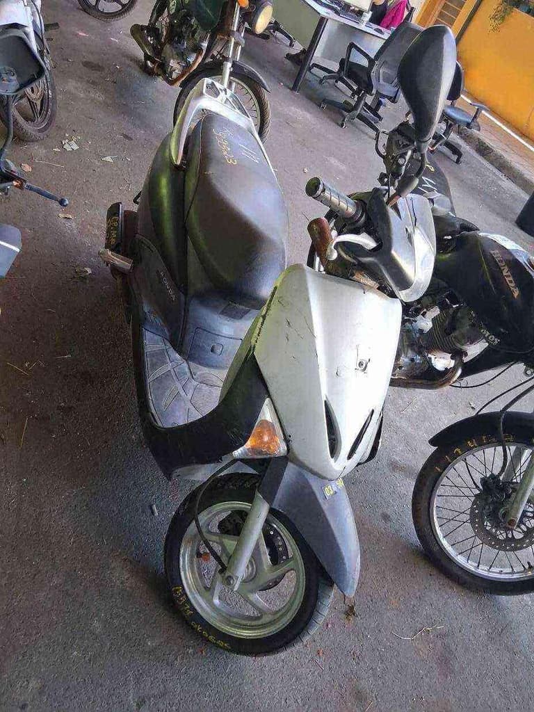 HONDA LEAD 110 Sucata Motor Inservível — foto do lote