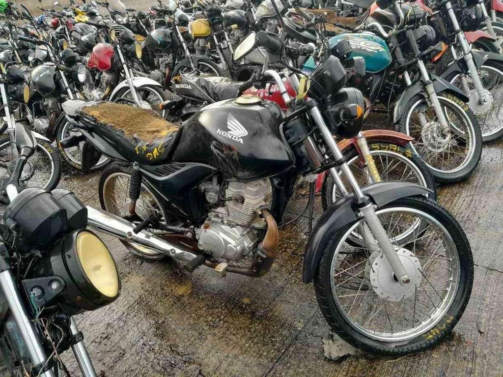 HONDA FAN Sucata Motor Inservível — foto do lote
