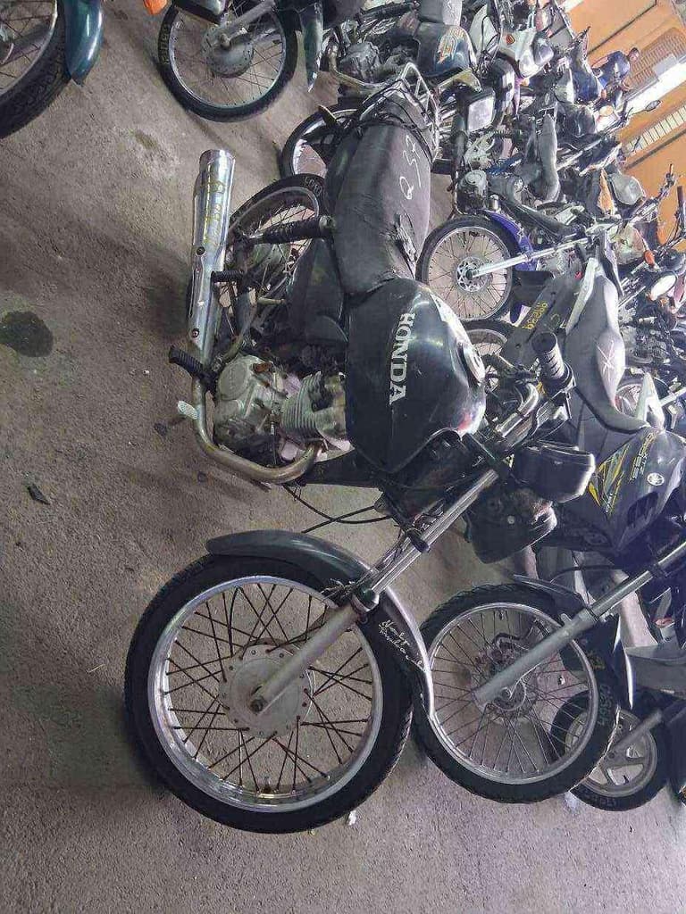 HONDA CG 125  Sucata Motor Inservível — foto do lote