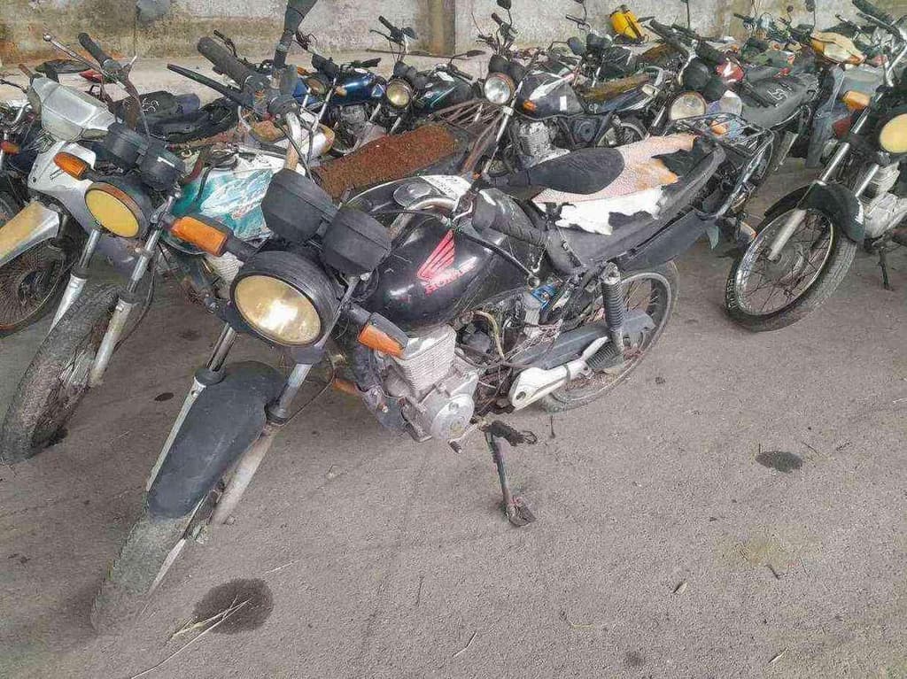 HONDA CG 125  Sucata Motor Inservível — foto do lote