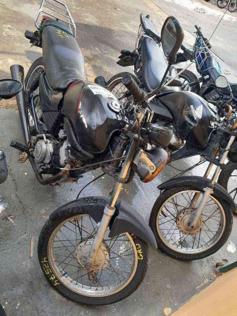 YAMAHA YBR Sucata Motor Inservível — foto do lote