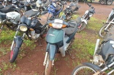 HONDA/C100 BIZ 2003/2004 COM DOCUMENTO — foto do lote
