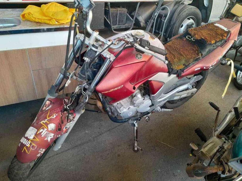 YAMAHA FAZER YS250 Sucata Motor Inservível — foto do lote
