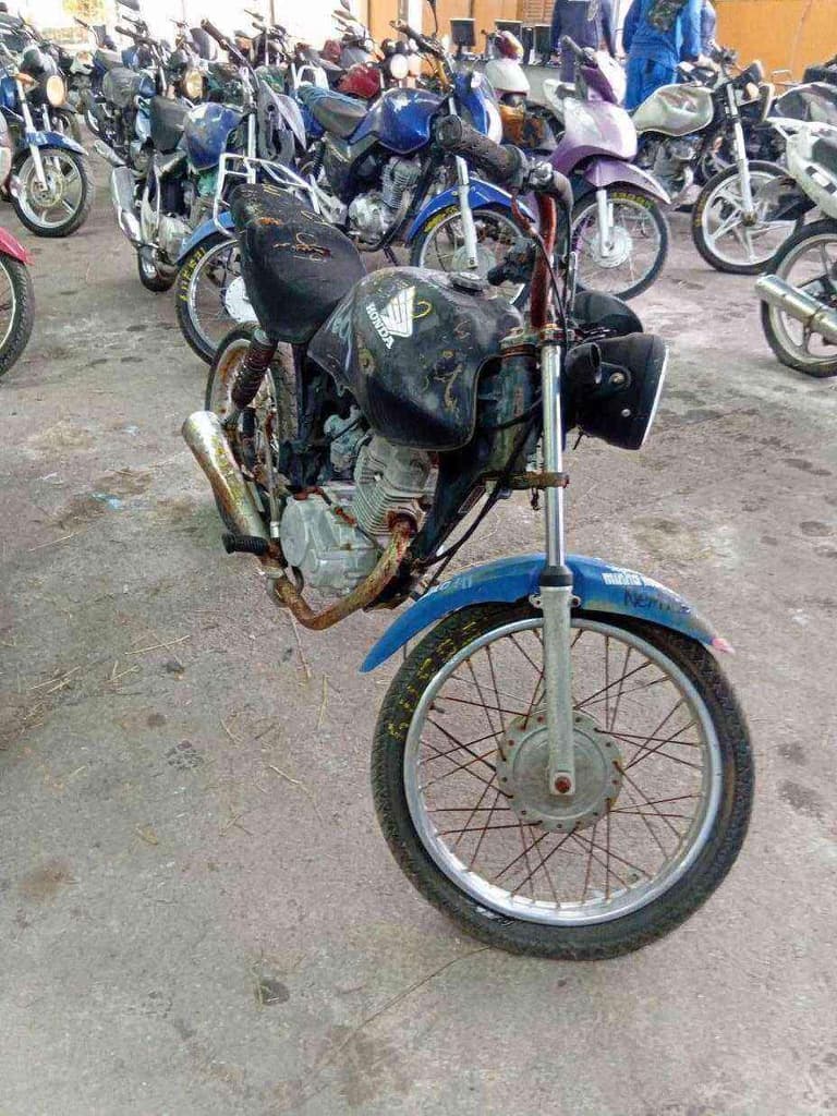 HONDA FAN  Sucata Motor Inservível — foto do lote