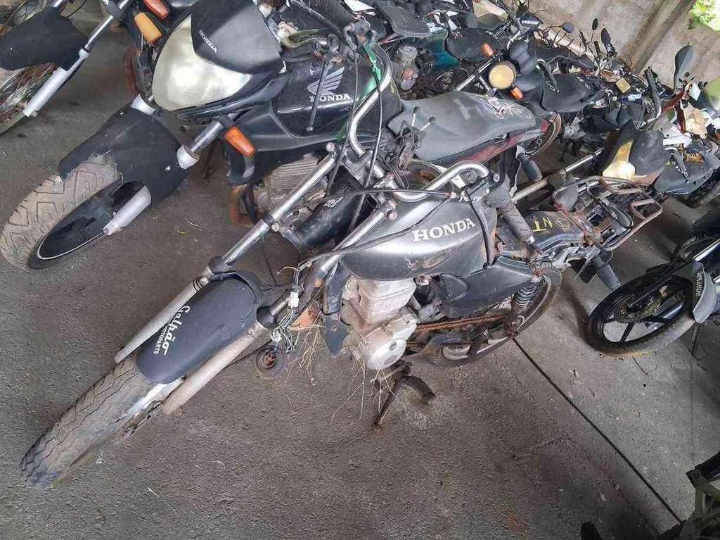 HONDA CG 125 Sucata Motor Inservível — foto do lote